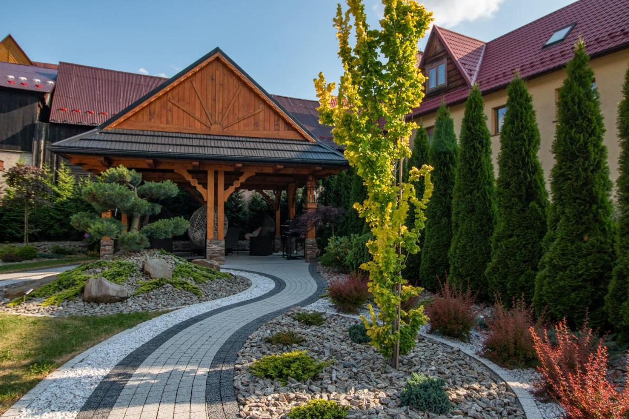 Grand Tatry - Miejsce Na Wyjatkowy Pobyt Dla Ciebie I Twojej Rodziny! - Sauna I Jacuzzi Wliczone W Cene Pobytu -10 Minut Pieszo Od Term Bania 비아우카 타트르잔스카 외부 사진