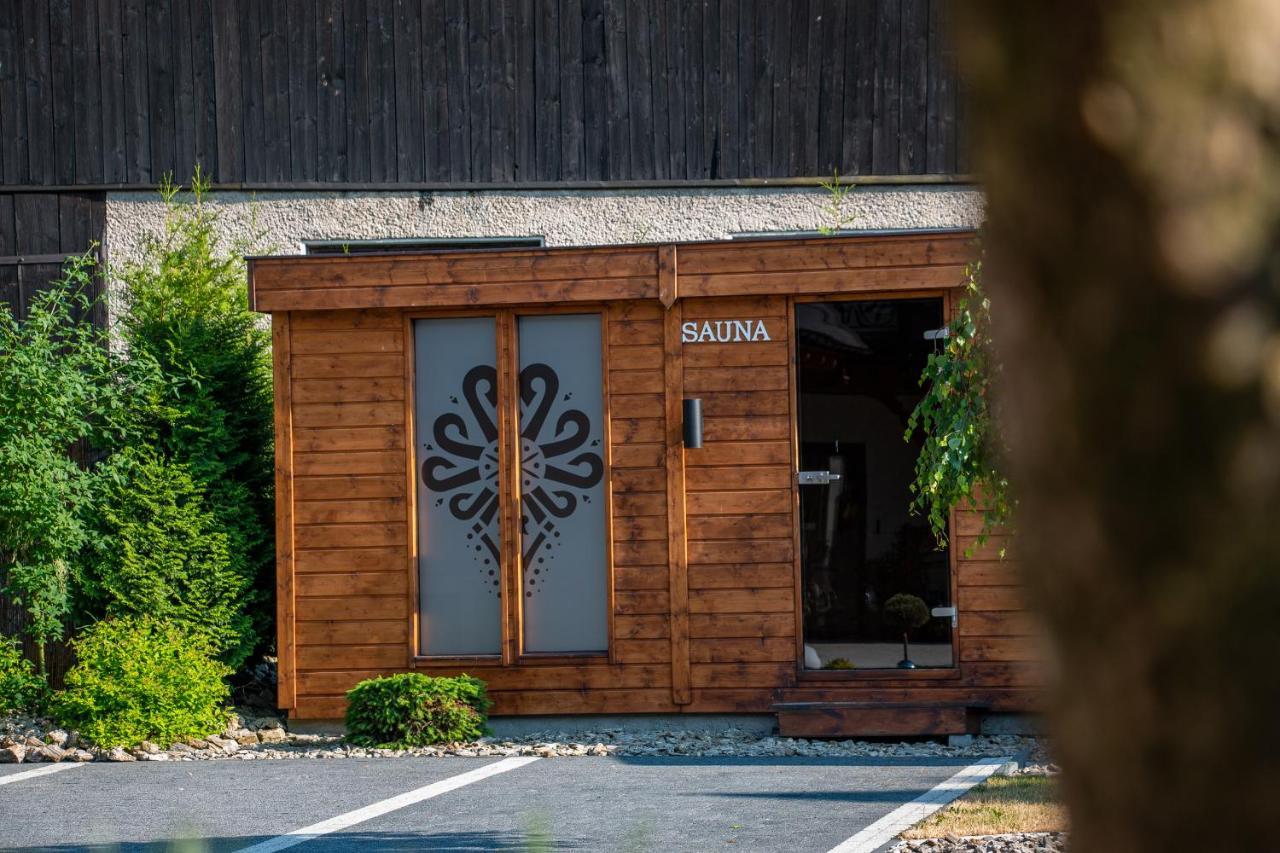 Grand Tatry - Miejsce Na Wyjatkowy Pobyt Dla Ciebie I Twojej Rodziny! - Sauna I Jacuzzi Wliczone W Cene Pobytu -10 Minut Pieszo Od Term Bania 비아우카 타트르잔스카 외부 사진