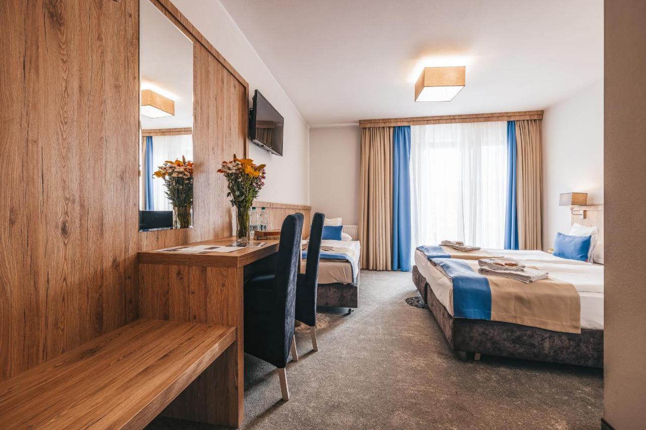 Grand Tatry - Miejsce Na Wyjatkowy Pobyt Dla Ciebie I Twojej Rodziny! - Sauna I Jacuzzi Wliczone W Cene Pobytu -10 Minut Pieszo Od Term Bania 비아우카 타트르잔스카 외부 사진