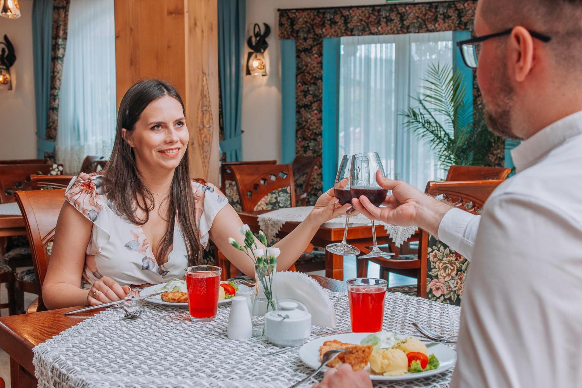 Grand Tatry - Miejsce Na Wyjatkowy Pobyt Dla Ciebie I Twojej Rodziny! - Sauna I Jacuzzi Wliczone W Cene Pobytu -10 Minut Pieszo Od Term Bania 비아우카 타트르잔스카 외부 사진