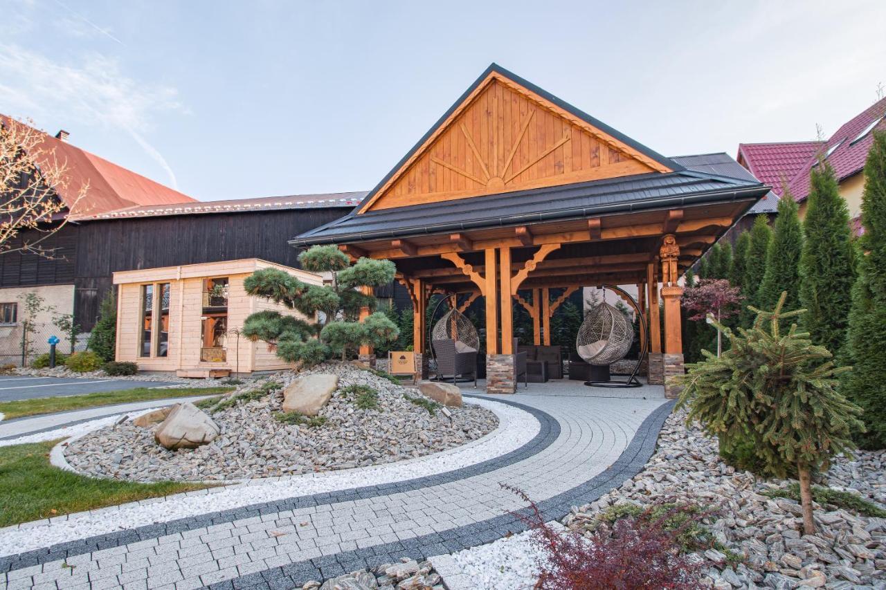 Grand Tatry - Miejsce Na Wyjatkowy Pobyt Dla Ciebie I Twojej Rodziny! - Sauna I Jacuzzi Wliczone W Cene Pobytu -10 Minut Pieszo Od Term Bania 비아우카 타트르잔스카 외부 사진